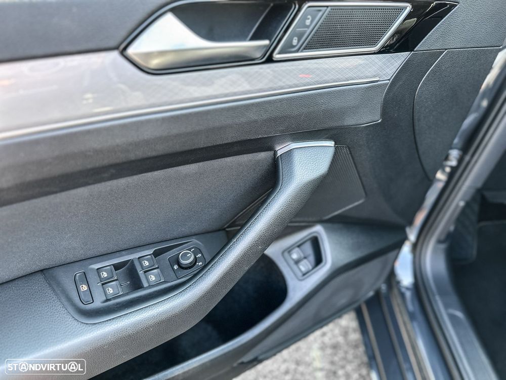 VW Passat 1.4 TSI GTE+ Plug-in - 15