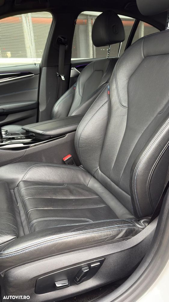BMW Seria 5 530i Aut. M Sport Edition - 13