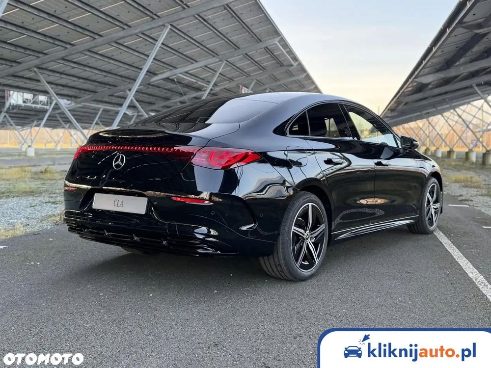 Mercedes-Benz CLA 200 AMG Line 7G-DCT - 4