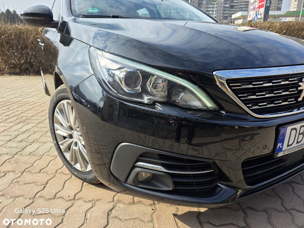 Peugeot 308 BlueHDi 130 Stop & Start Allure Pack - 29