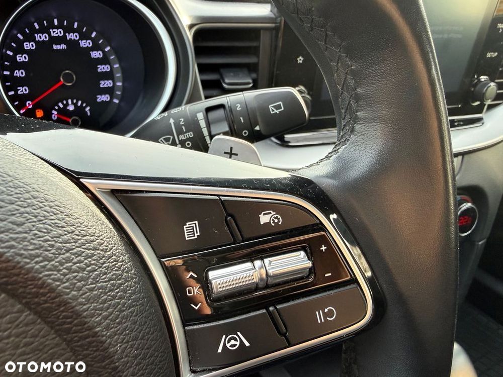 Kia Ceed 1.5 T-GDI M DCT - 19