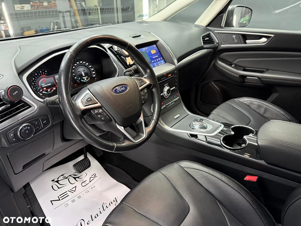 Ford S-Max 2.0 EcoBlue Titanium - 25