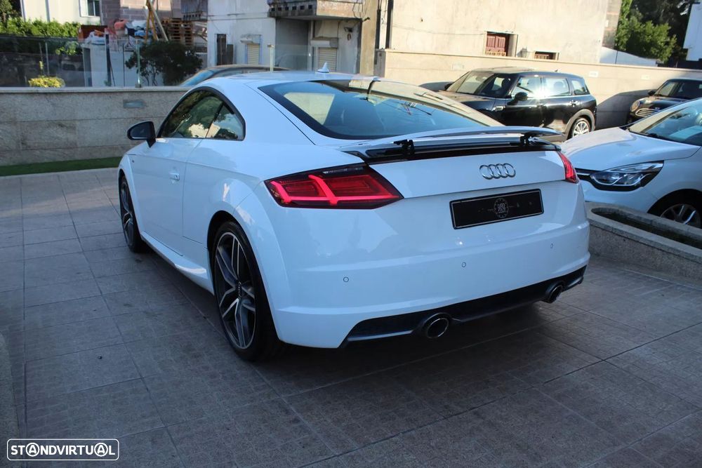 Audi TT Coupé - 7