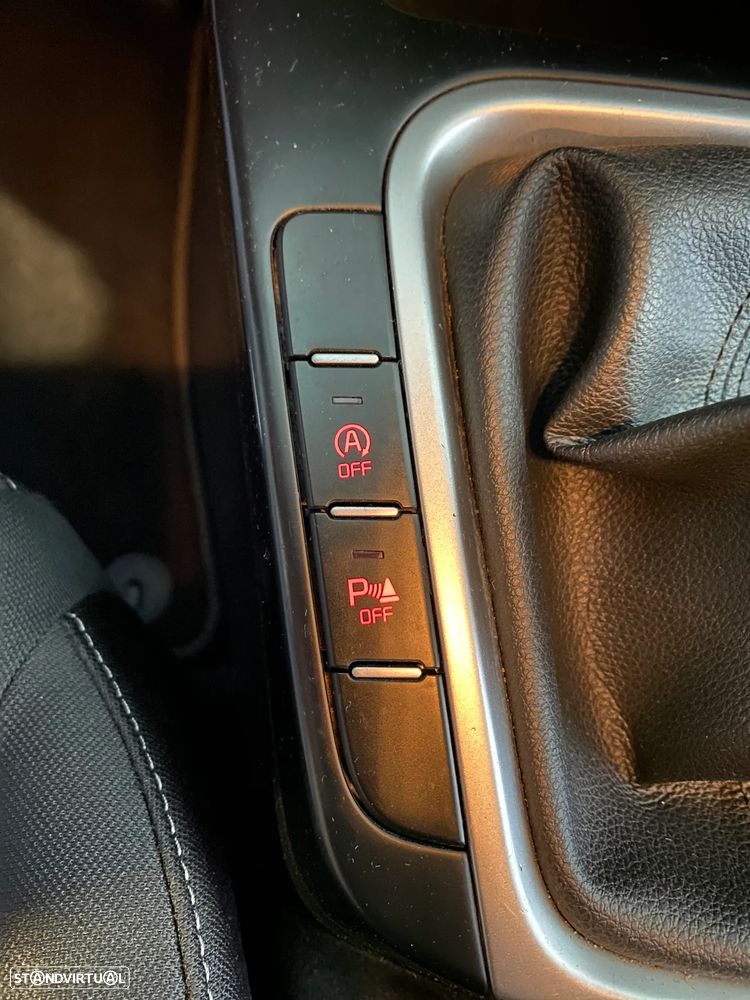 Kia Ceed 1.0 T-GDI 120 OPF Nightline Edition - 25