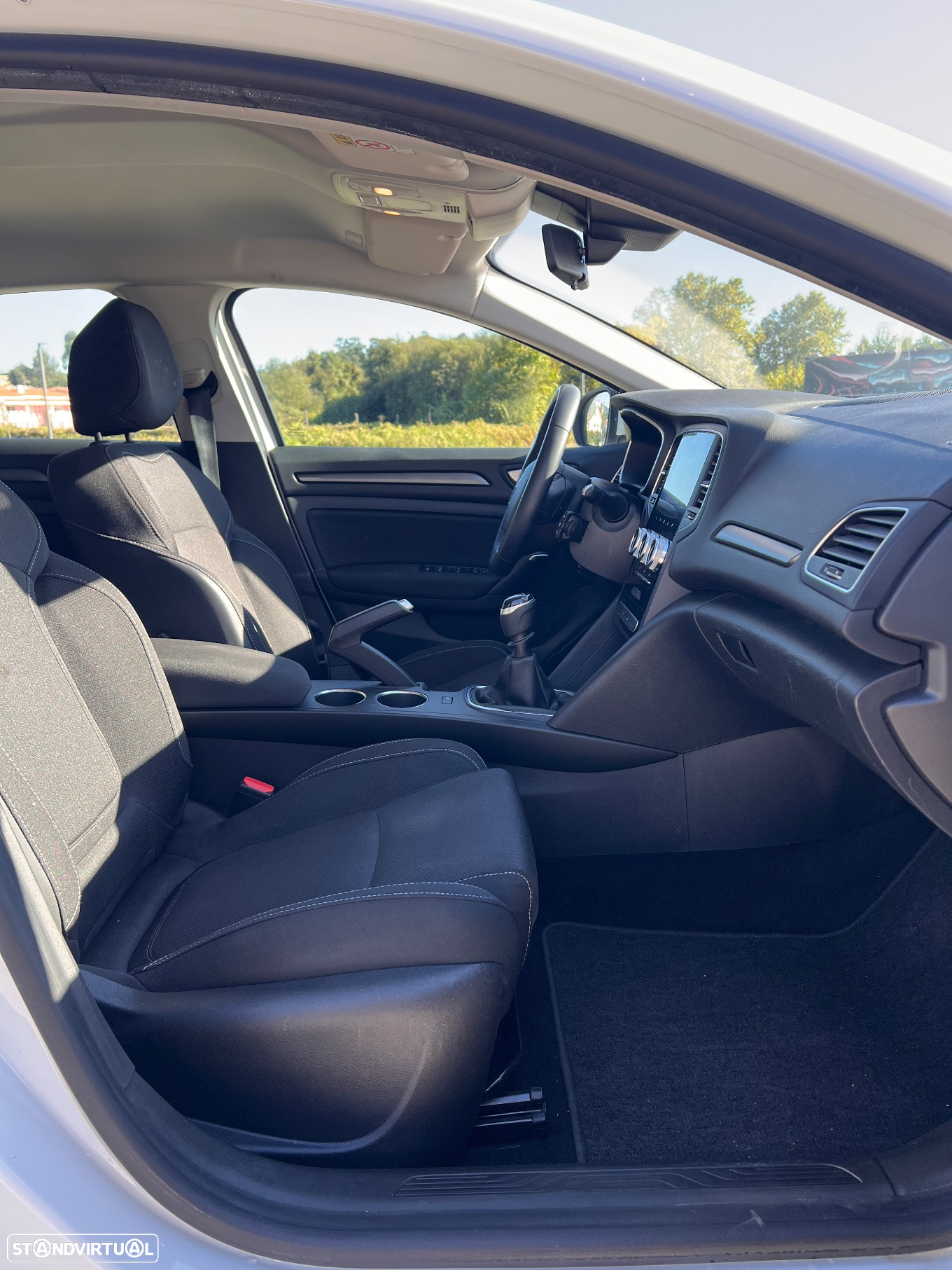 Renault Mégane 1.5 Blue dCi Limited - 14
