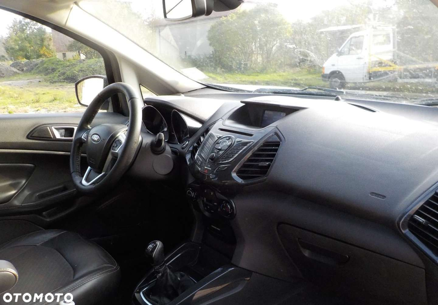 Ford EcoSport - 19