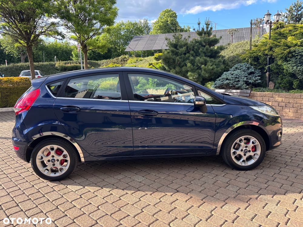 Ford Fiesta 1.25 Trend - 13