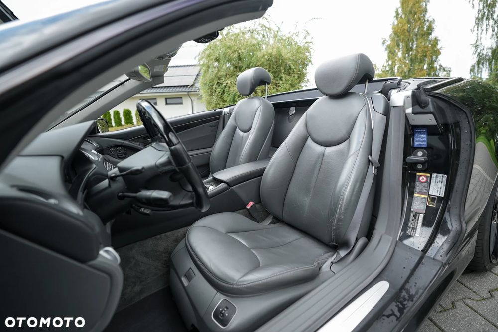 Mercedes-Benz SL 350 - 31