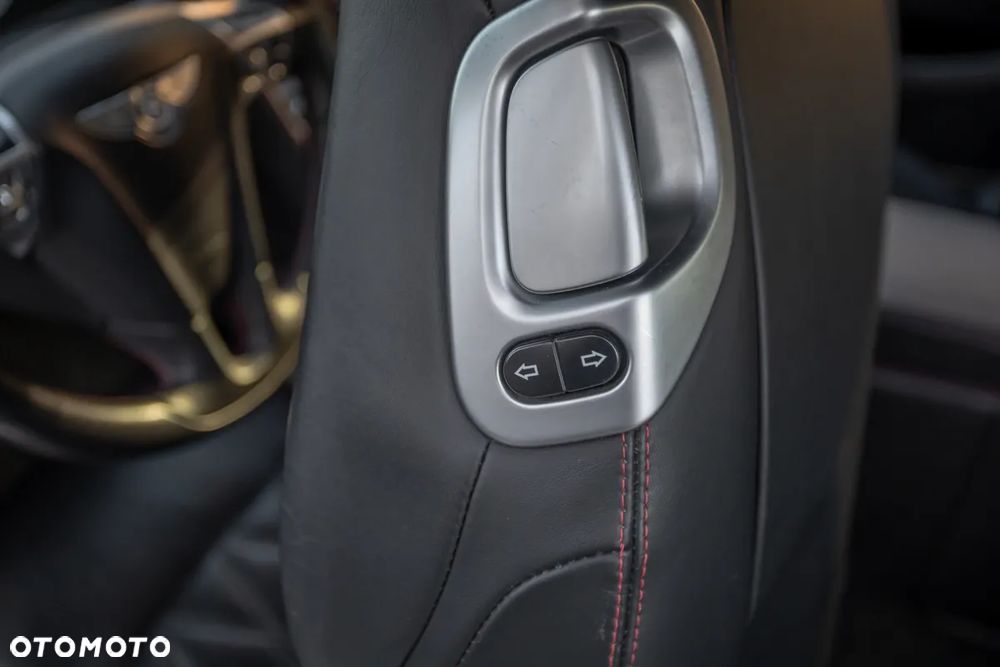 Bentley Continental GT - 22