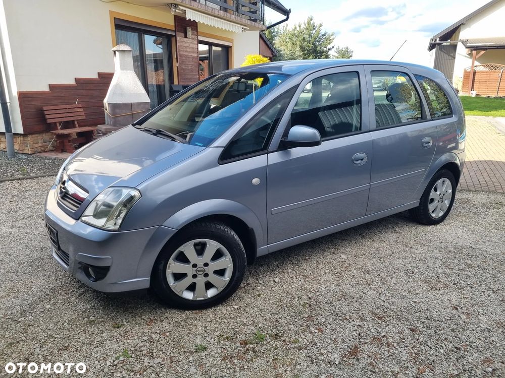 Opel Meriva 1.6 16V Easytronic Cosmo - 1