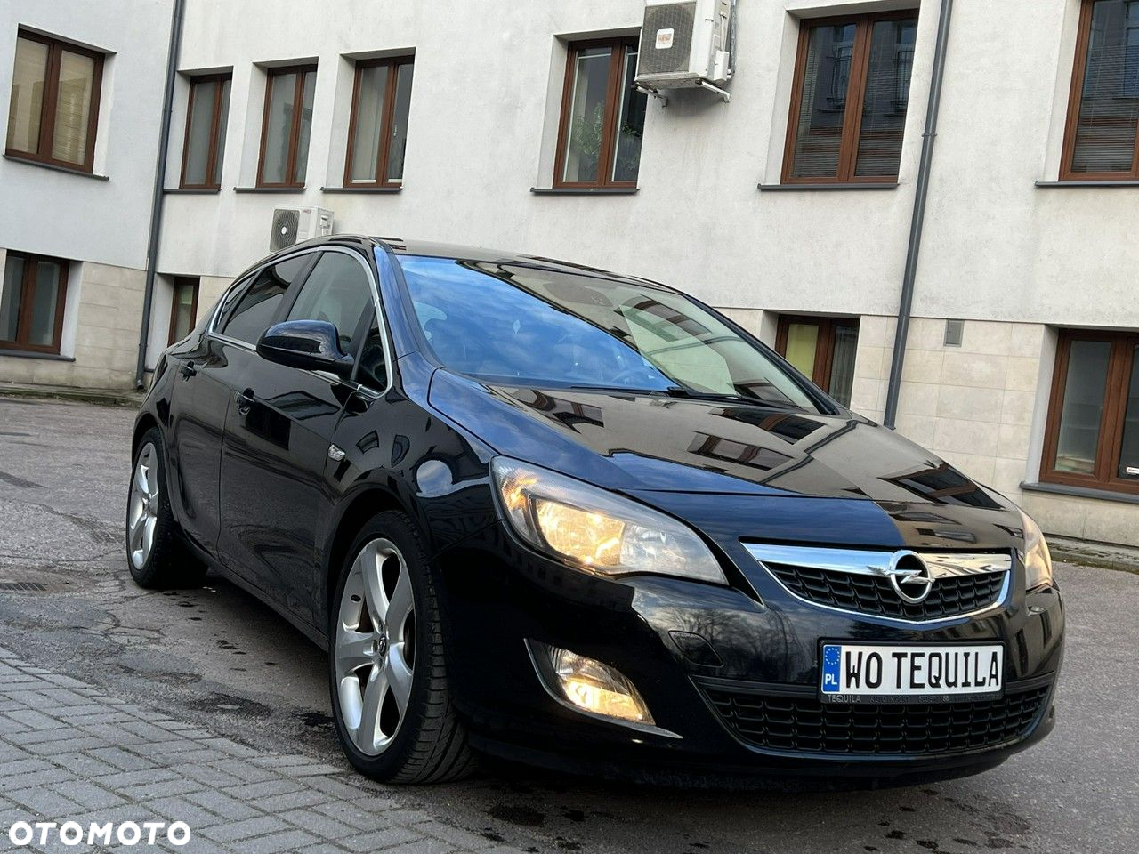Opel Astra IV 1.4 T Sport - 6