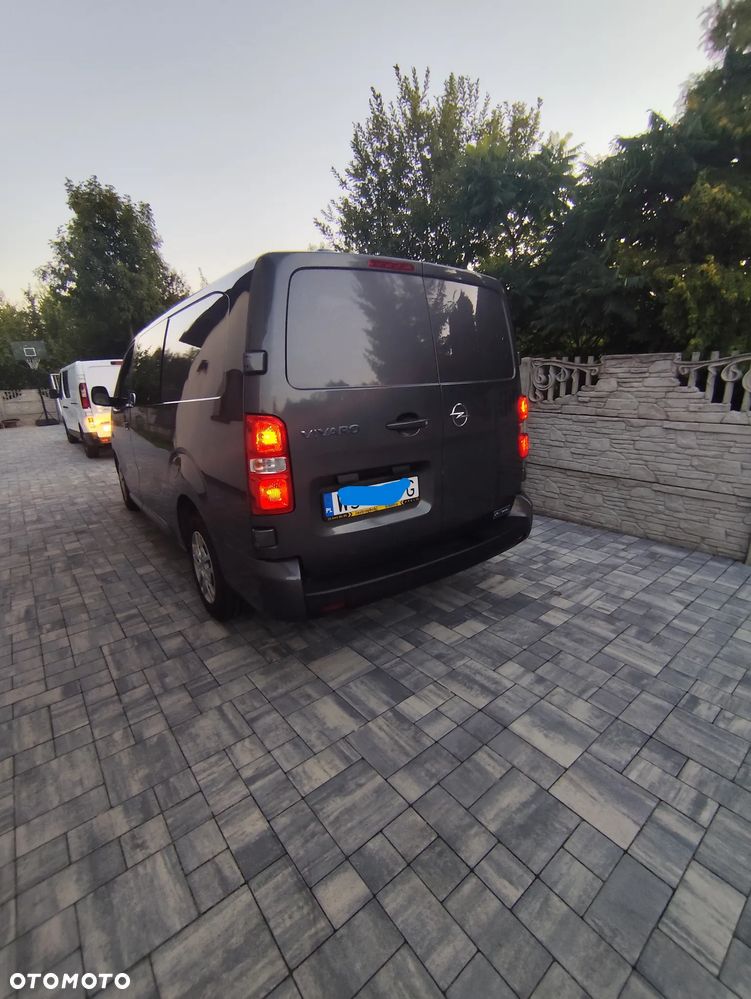 Opel Vivaro Long 2,8t (bryg.) - 3