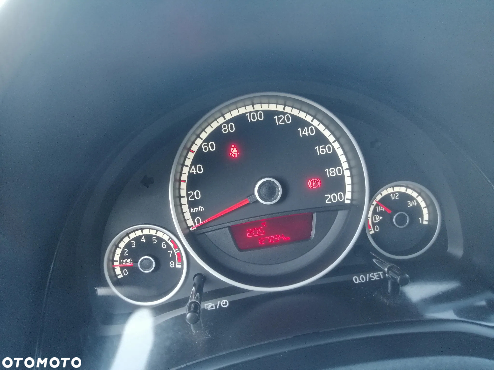 Volkswagen up! club - 14