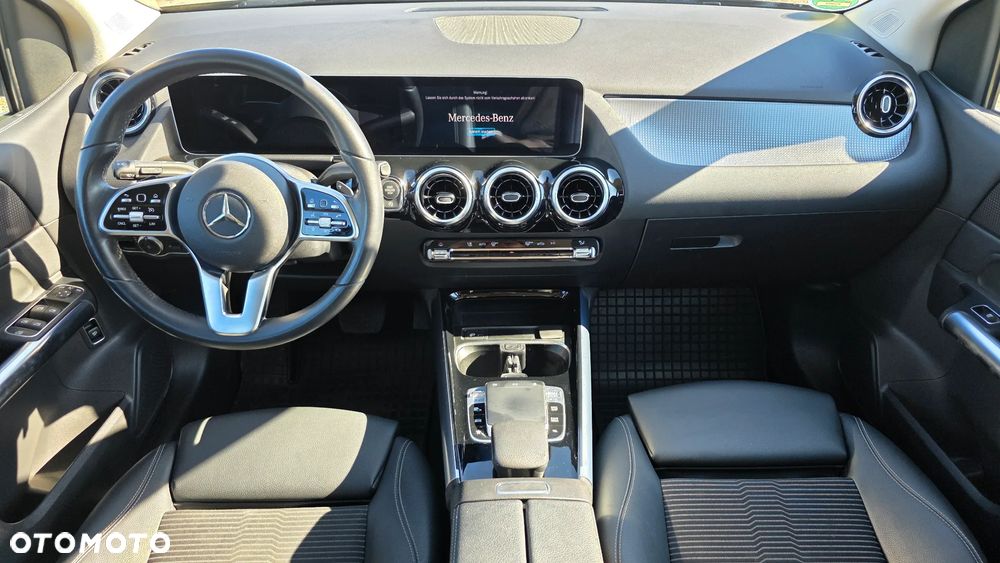 Mercedes-Benz Klasa B 180 7G-DCT Progressive - 15