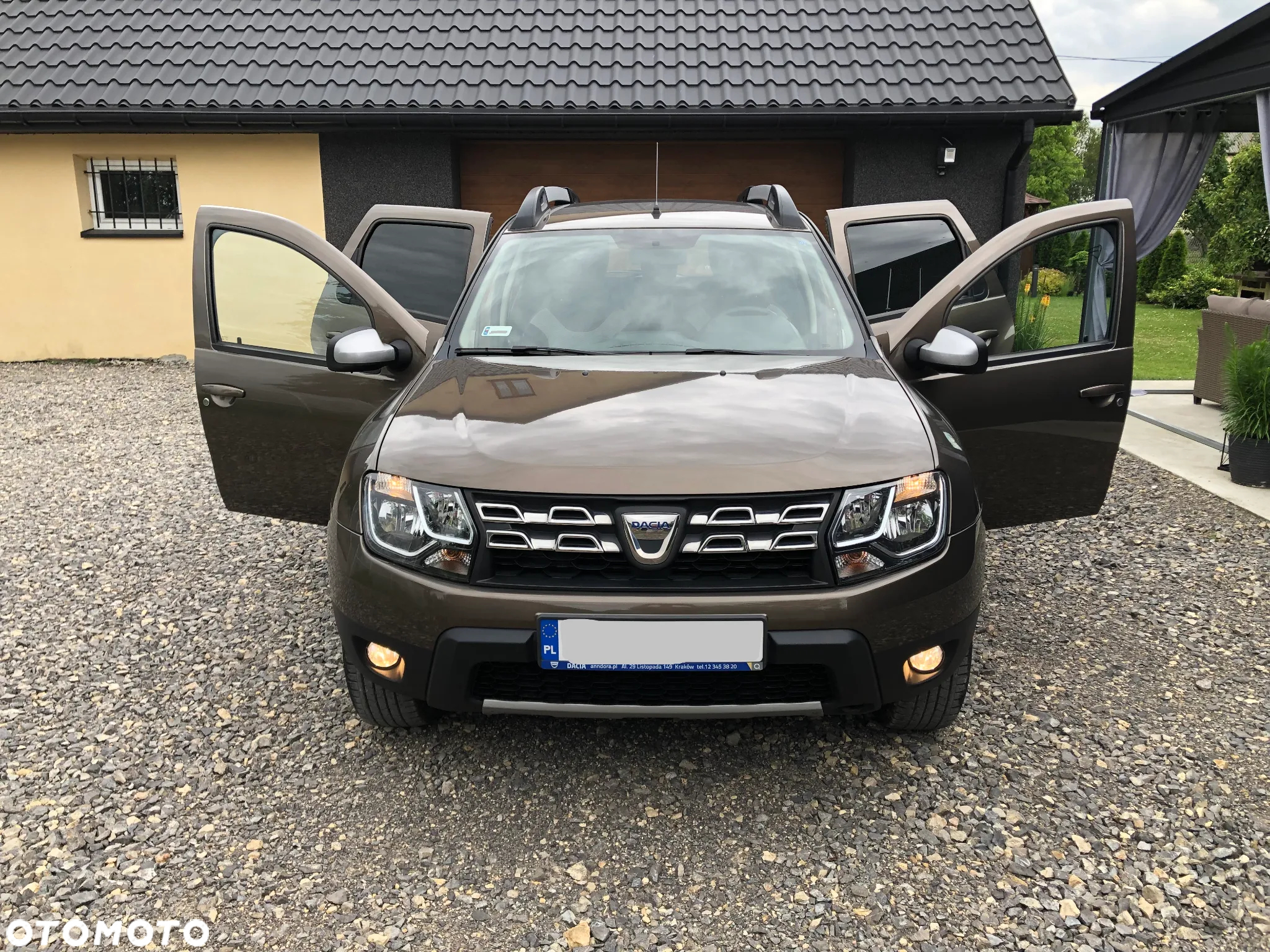 Dacia Duster 1.6 SCe Laureate S&S - 2