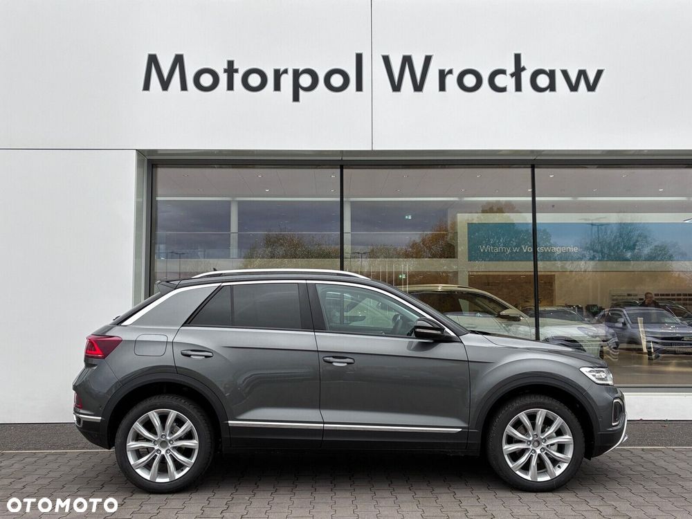 Volkswagen T-Roc - 10