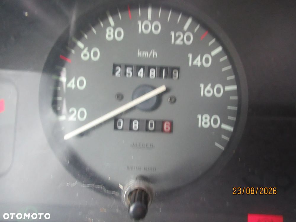 Peugeot Partner Combispace 1.9 D - 18