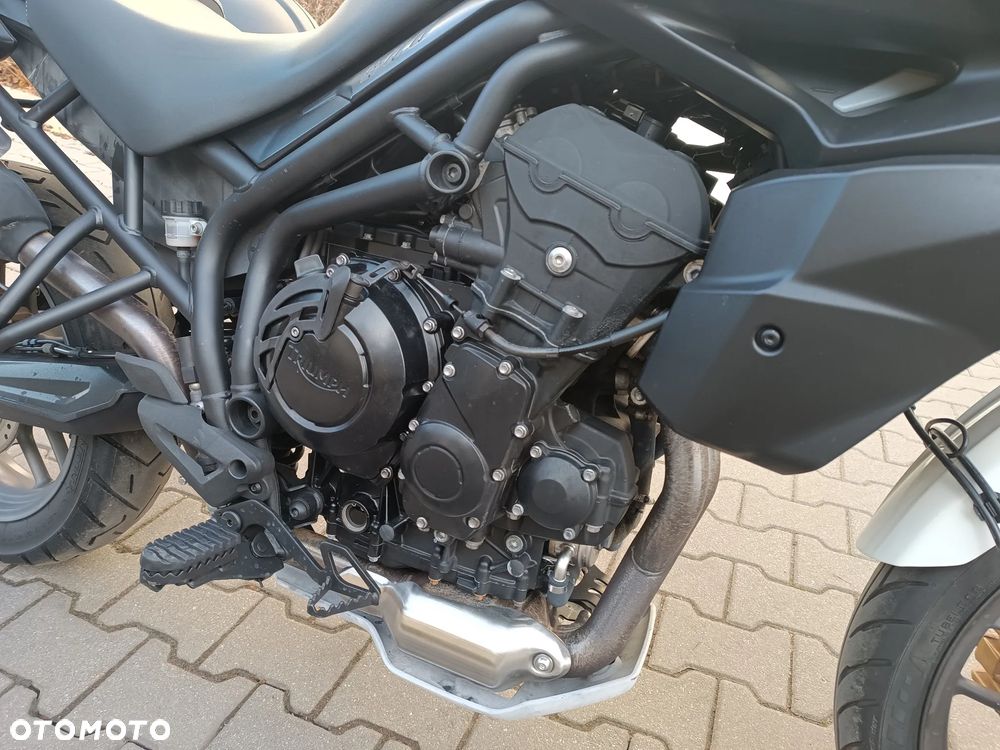 Triumph Tiger - 7
