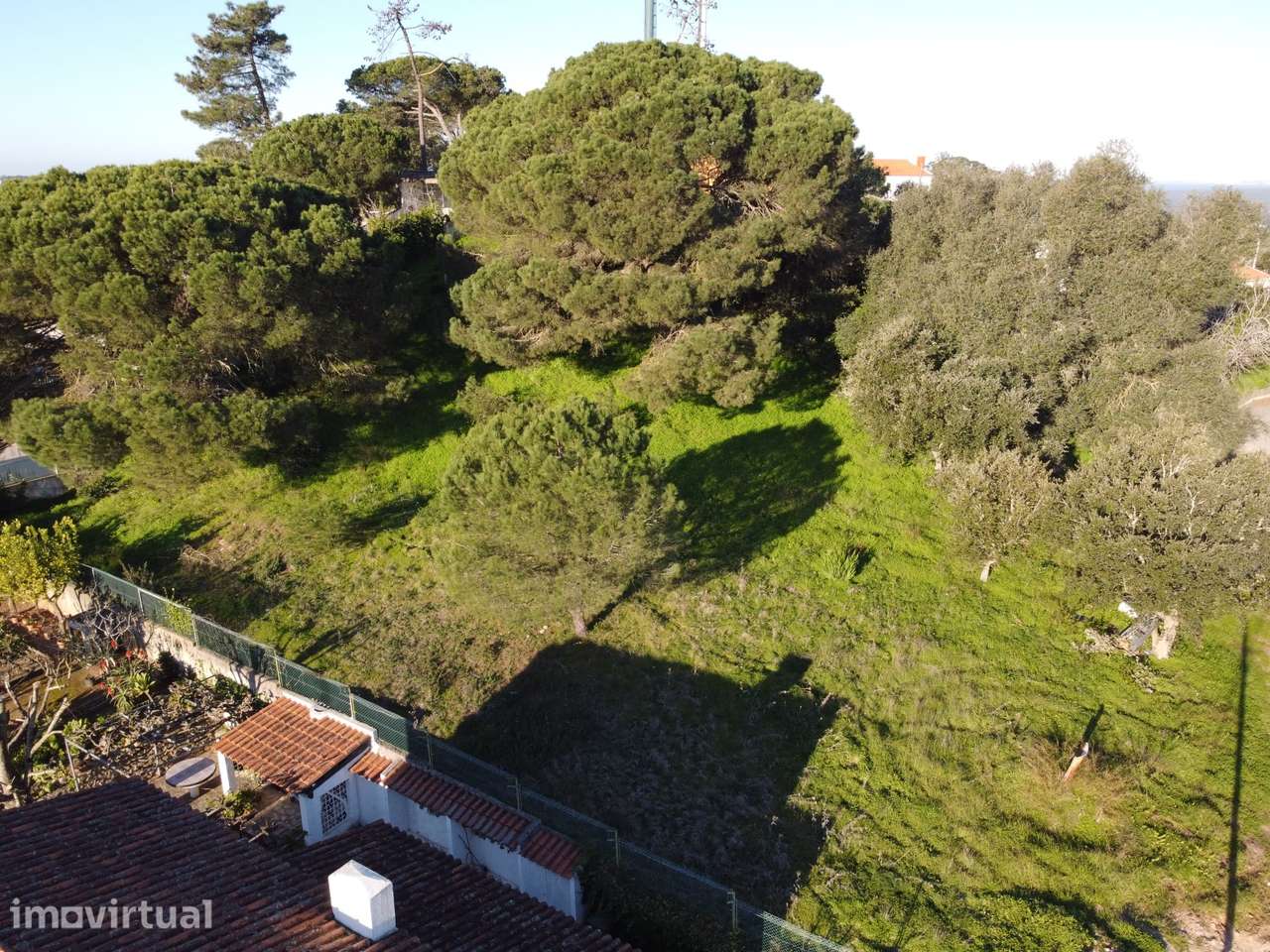Terreno Urbano de 960 m² na Cotovia, Sesimbra | Vista Arrábida e Proje - Grande imagem: 3/9