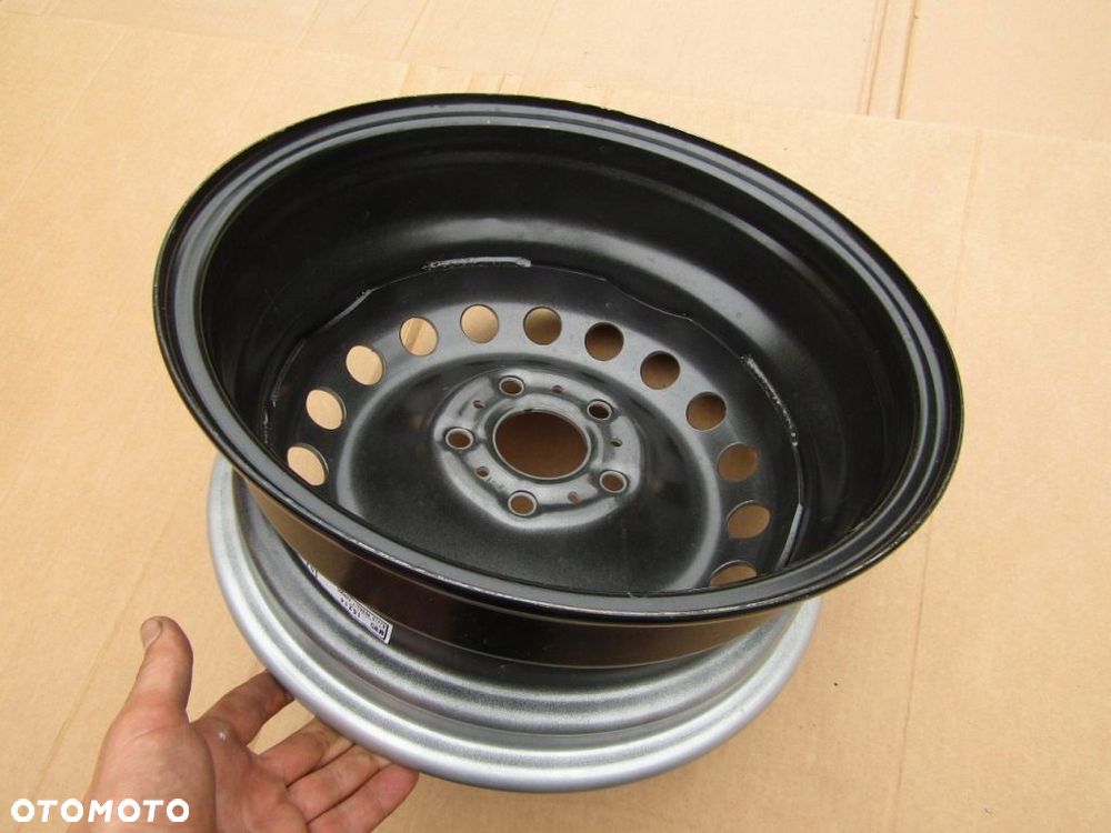 1x Felga 15 Renault Kangoo II od 2008r- / 6j 5x108 ET44 - 6