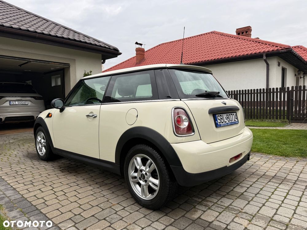 MINI ONE Standard - 7