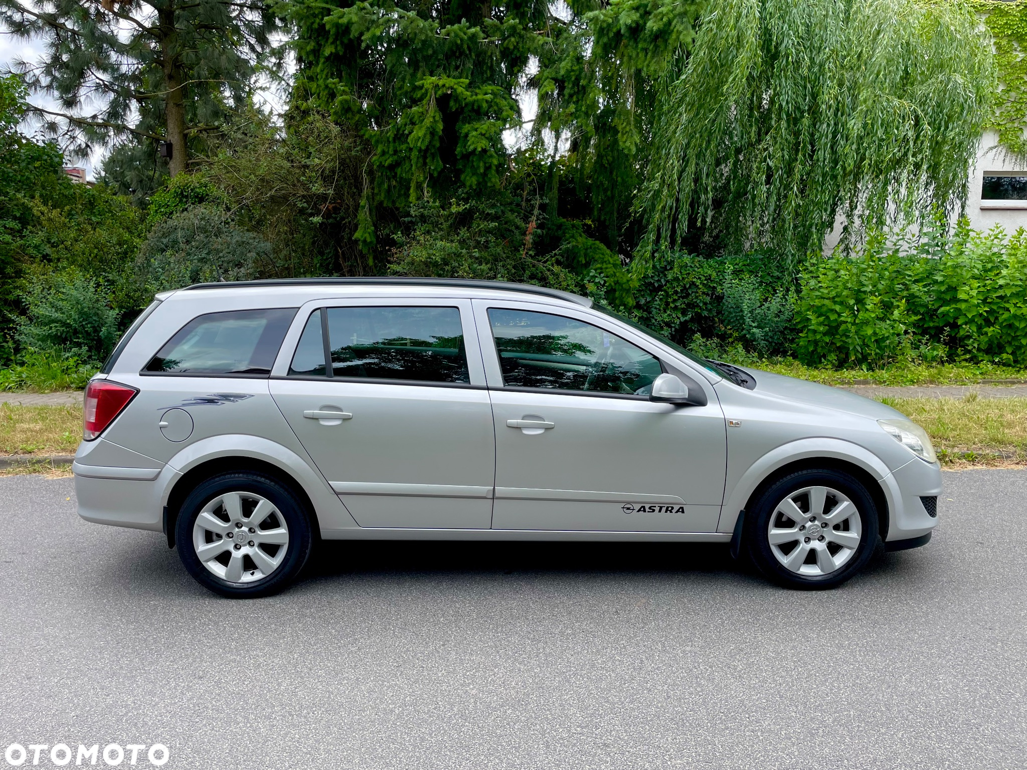 Opel Astra III 1.7 CDTI 111 - 2
