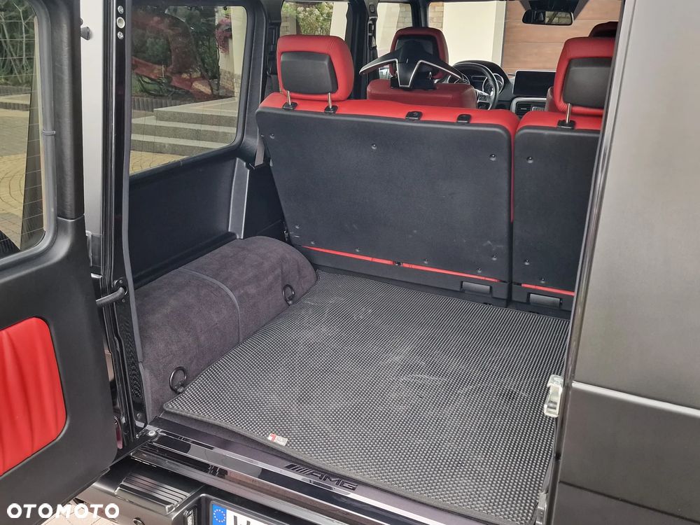 Mercedes-Benz Klasa G 63 AMG AMG SPEEDSHIFT 7G-TRONIC - 14