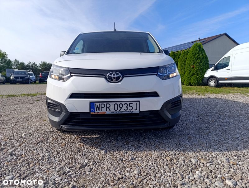 Toyota Proace City Furgon 2.3T - 4
