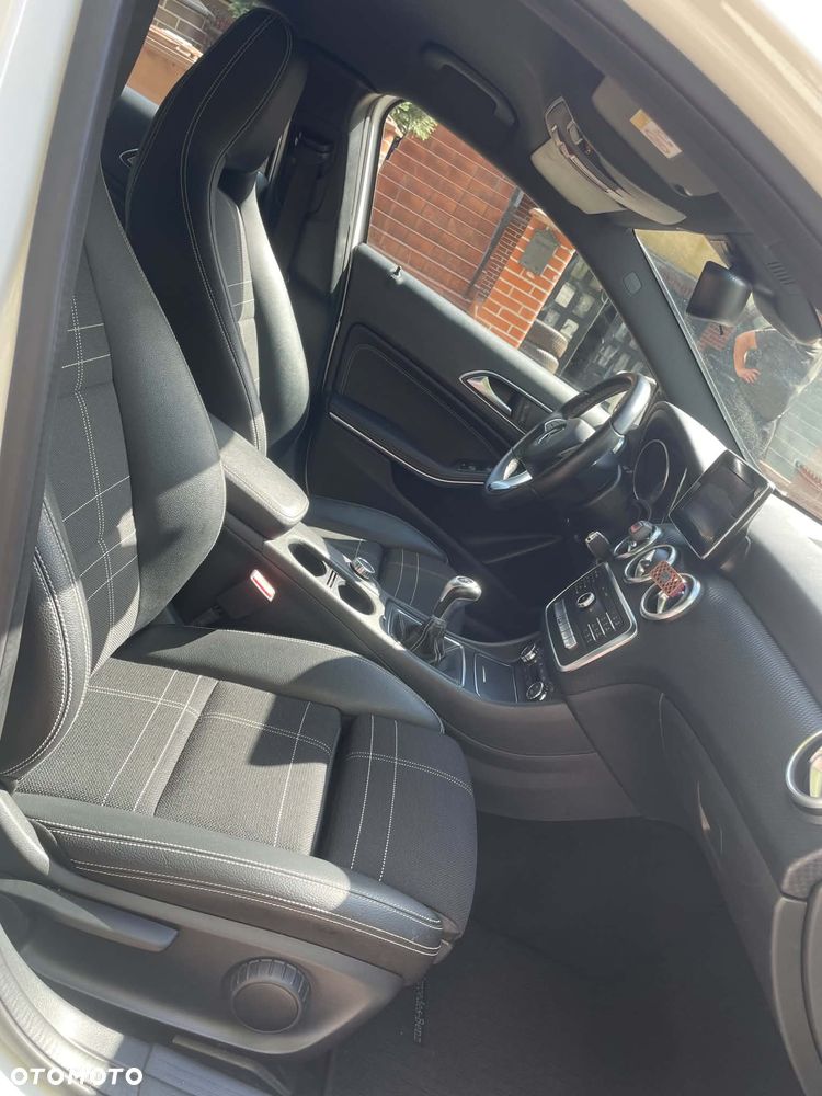 Mercedes-Benz Klasa A 180 d Activity Edition - 12