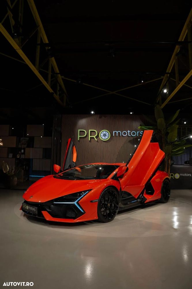 Lamborghini Revuelto - 26