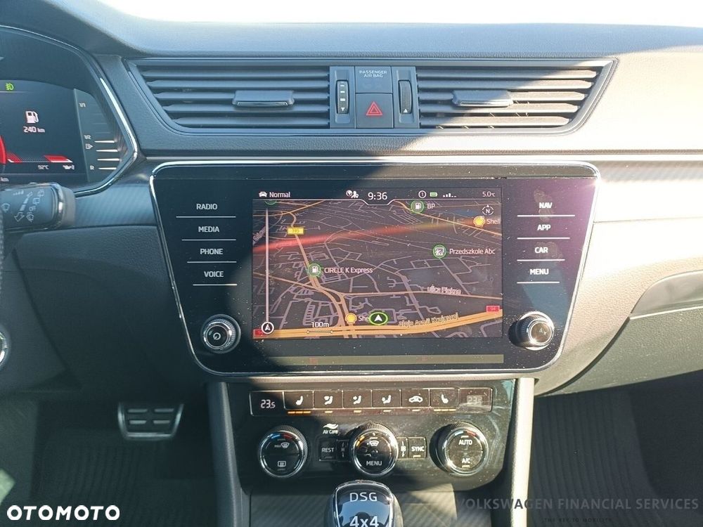 Skoda Superb 2.0 TSI 4x4 Sportline DSG - 11