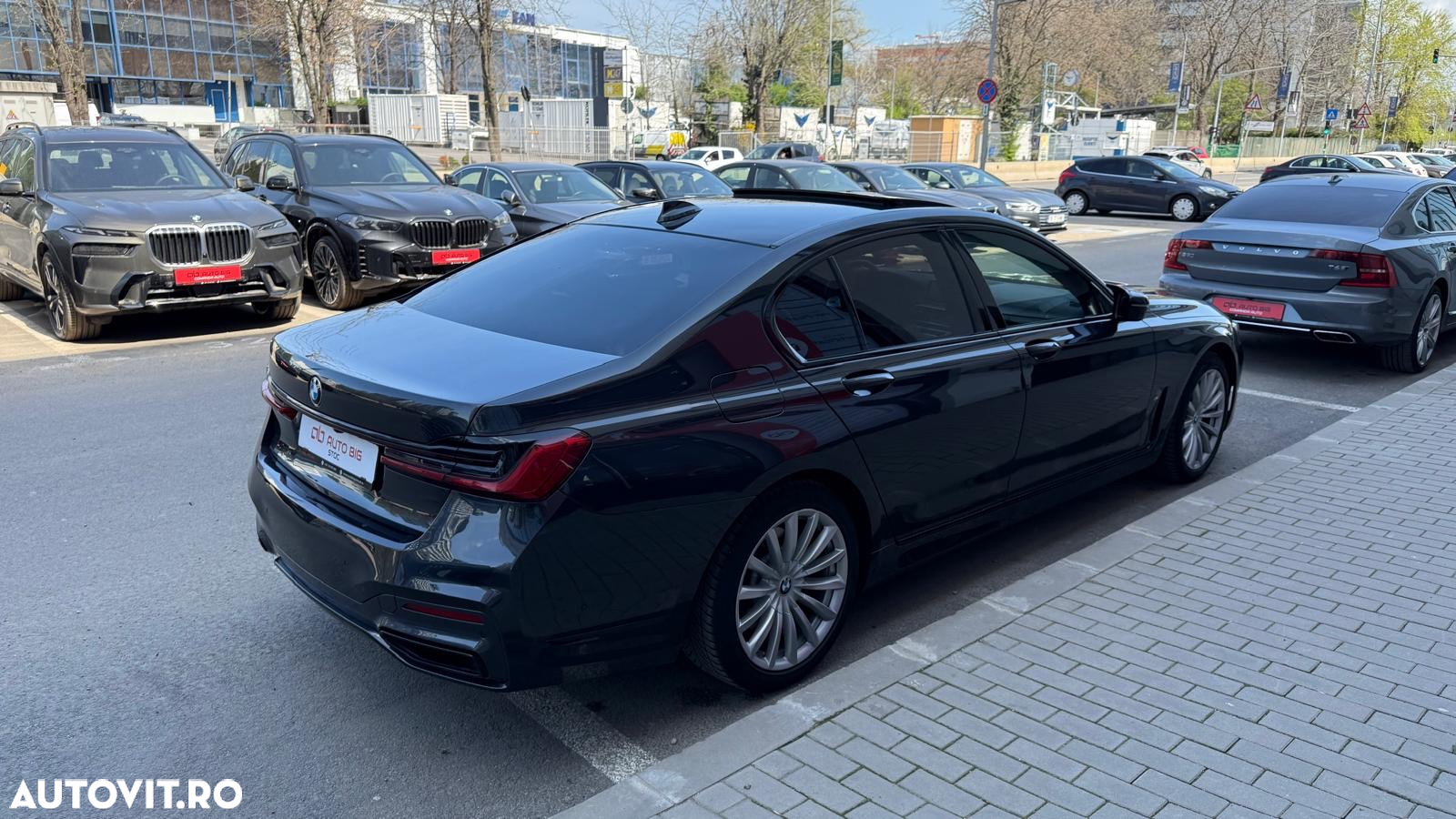 BMW Seria 7 730d xDrive MHEV - 7