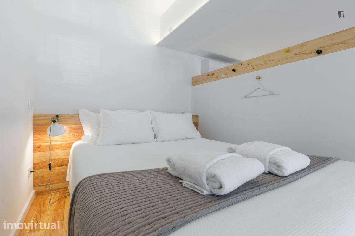 Apartamento com 2 quartos - localizado em São Nicolau Porto - Grande imagem: 4/14