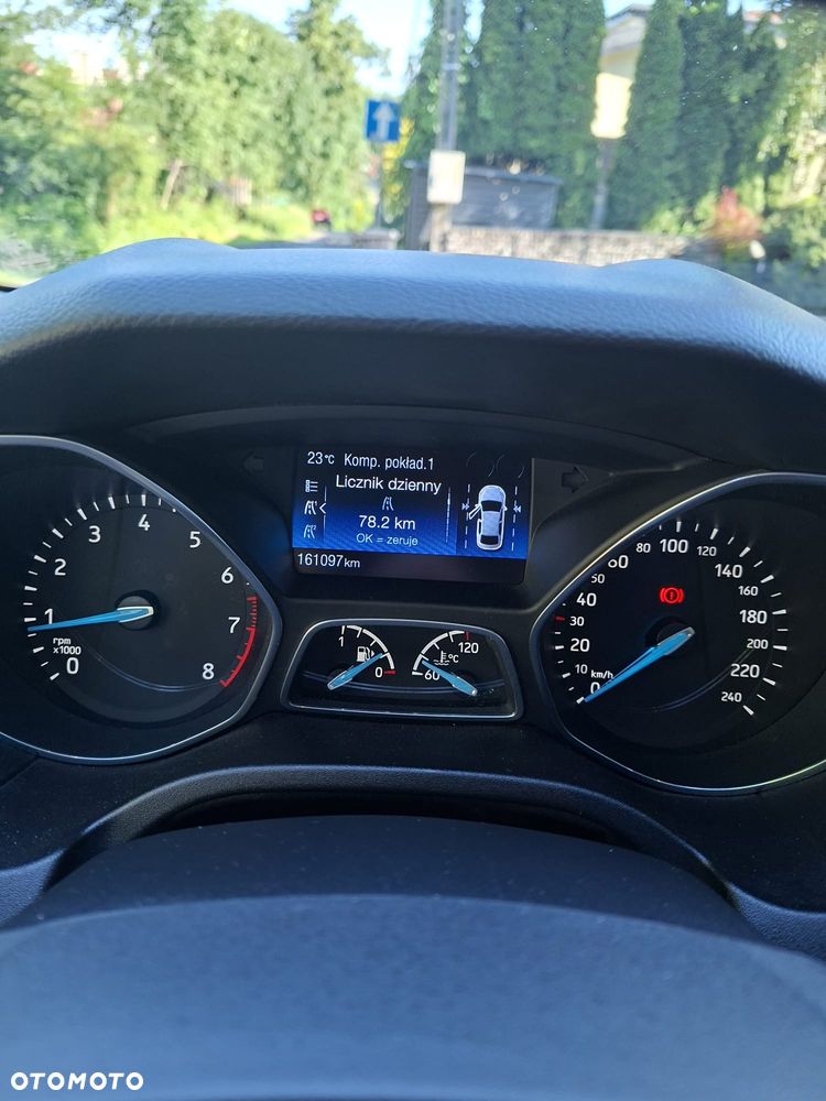 Ford Focus 1.0 EcoBoost Titanium - 10