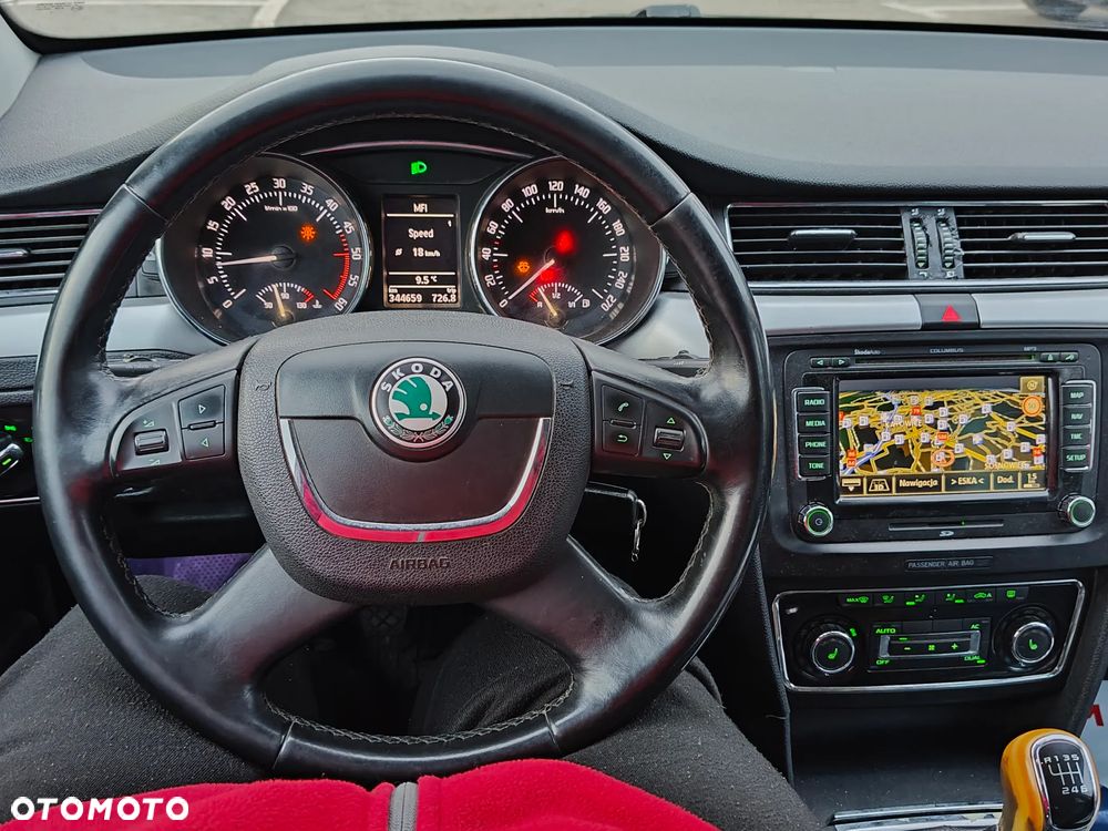 Skoda Superb 2,5 TDI Comfort - 24