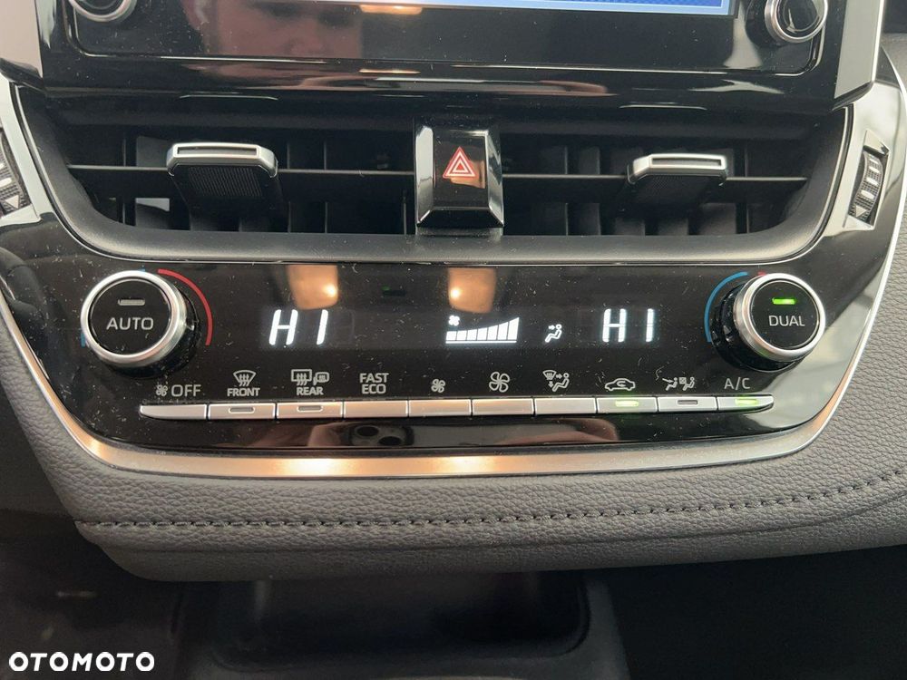 Toyota Corolla 1.5 Comfort - 21