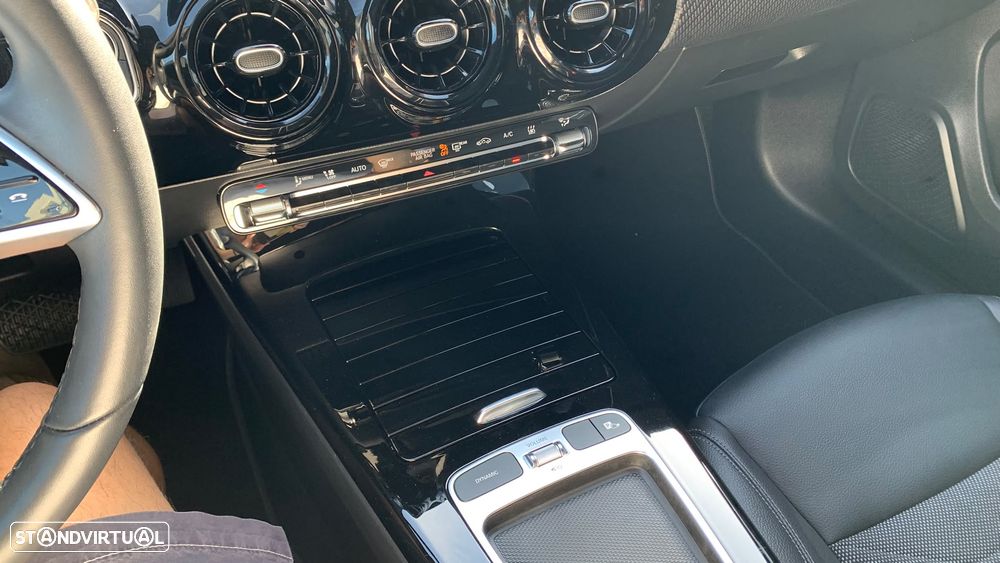 Mercedes-Benz A 250 Limousine e - 13