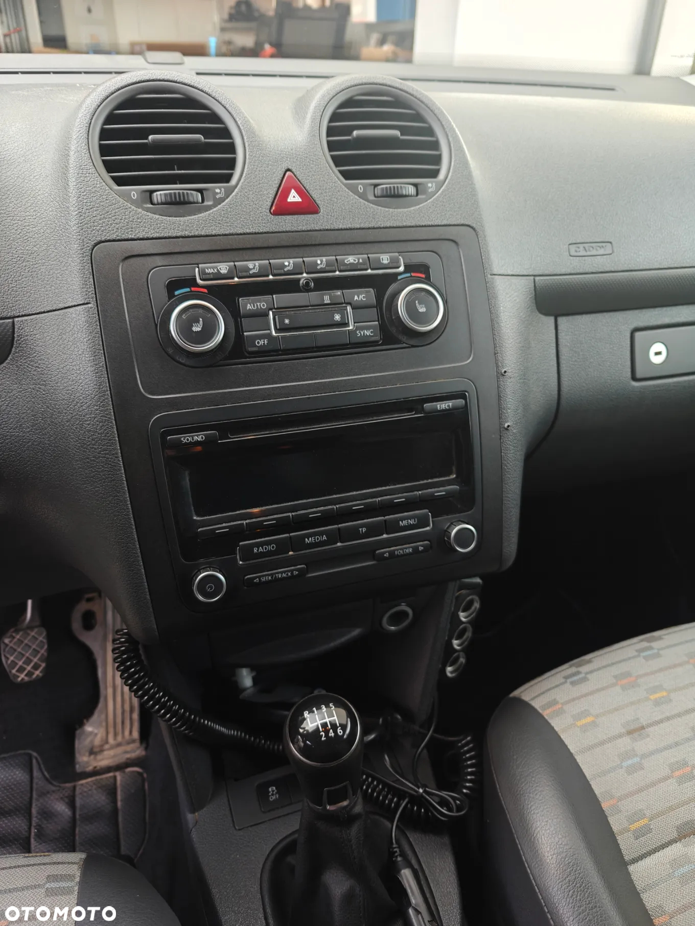 Volkswagen Caddy - 14
