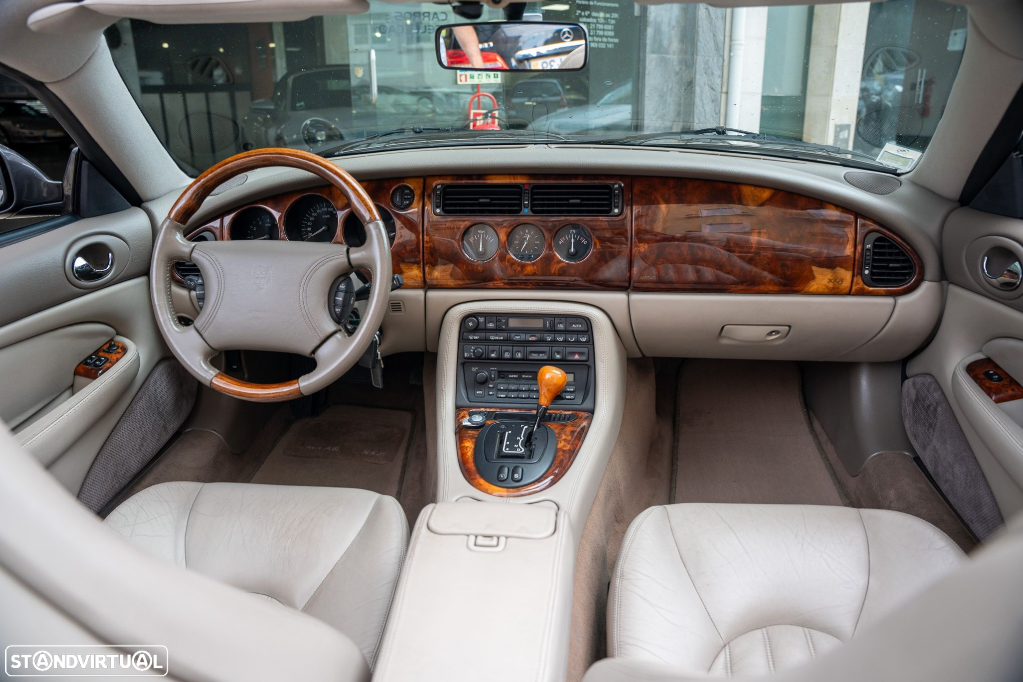 Jaguar XK XK8 4.0 Convertible Pele - 12