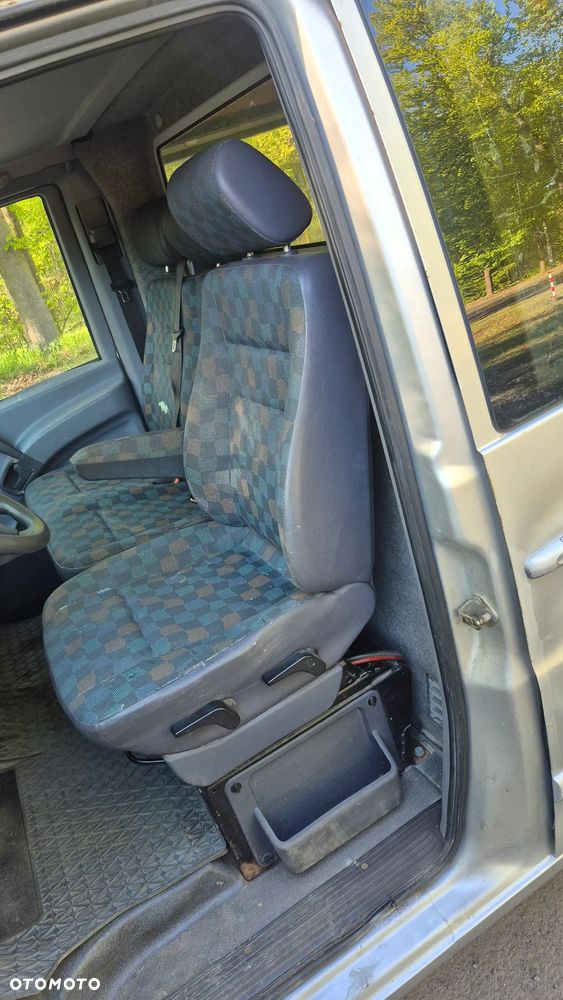 Mercedes-Benz Vito - 25