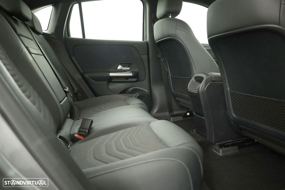 Mercedes-Benz EQA 250+ Progressive - 23