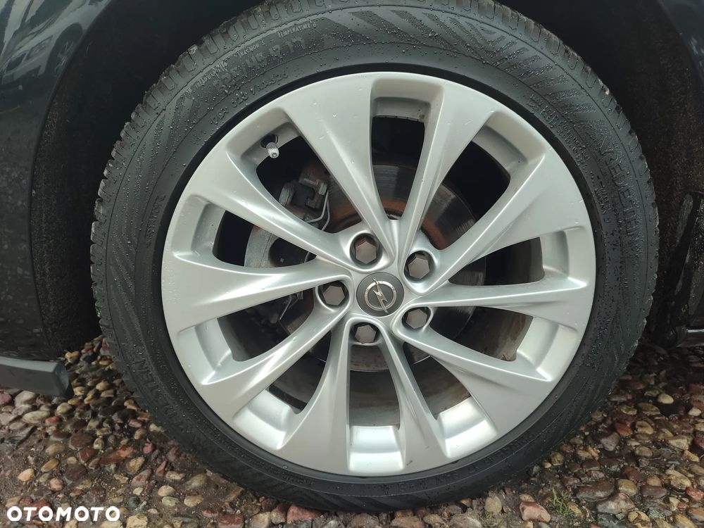 Opel Astra 1.4 Turbo Business - 14