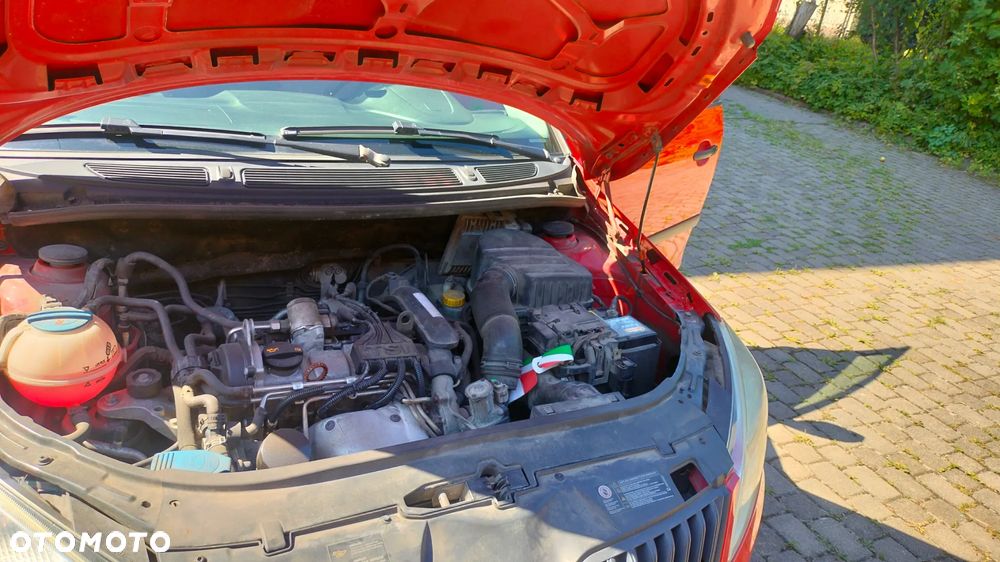 Skoda Fabia 1.2 TSI Active - 17