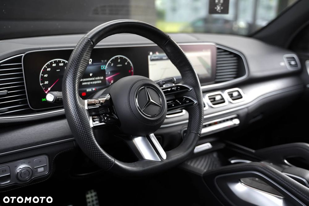 Mercedes-Benz GLE - 28