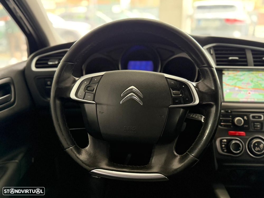 Citroën C4 1.6 HDi Attraction - 8