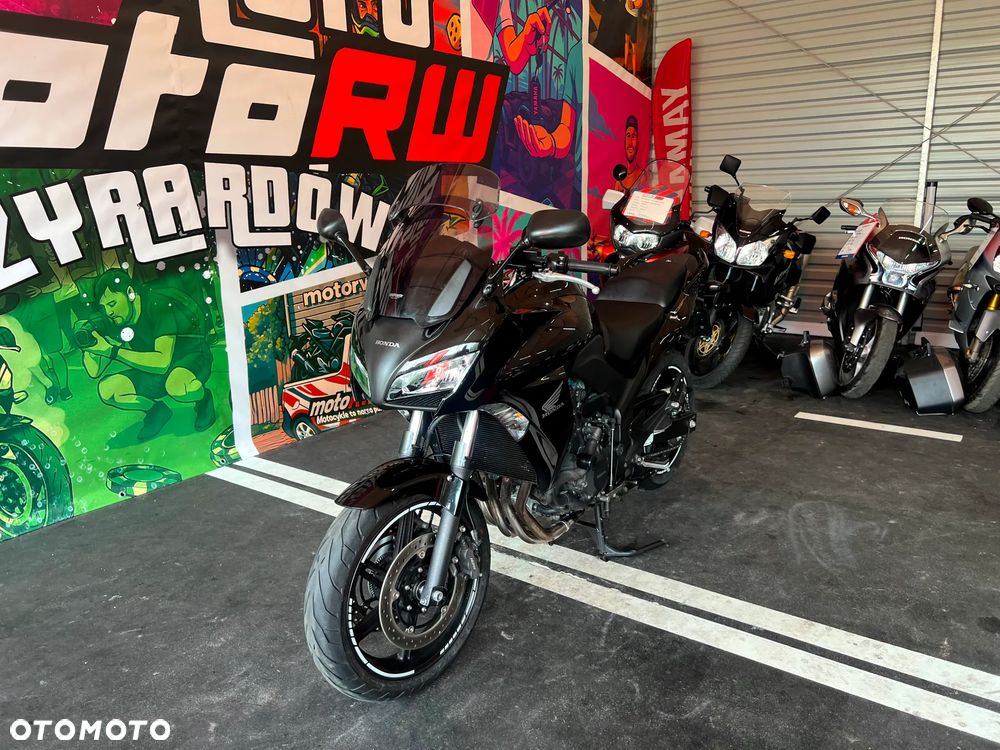 Honda CBF - 12