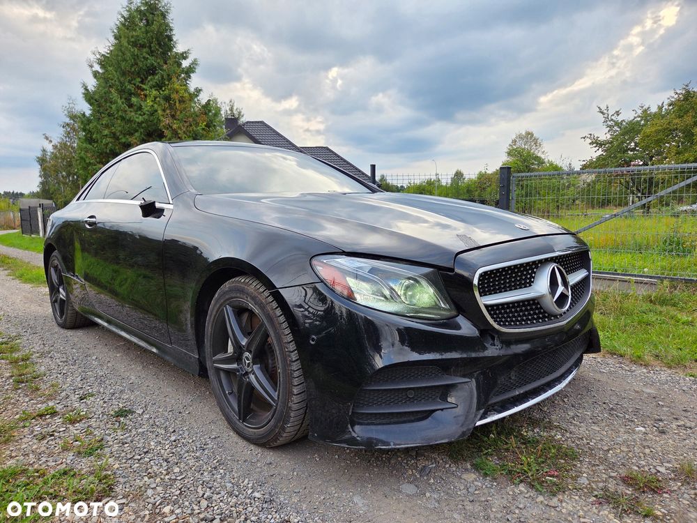 Mercedes-Benz Klasa E 400 4Matic 9G-TRONIC AMG Line - 2