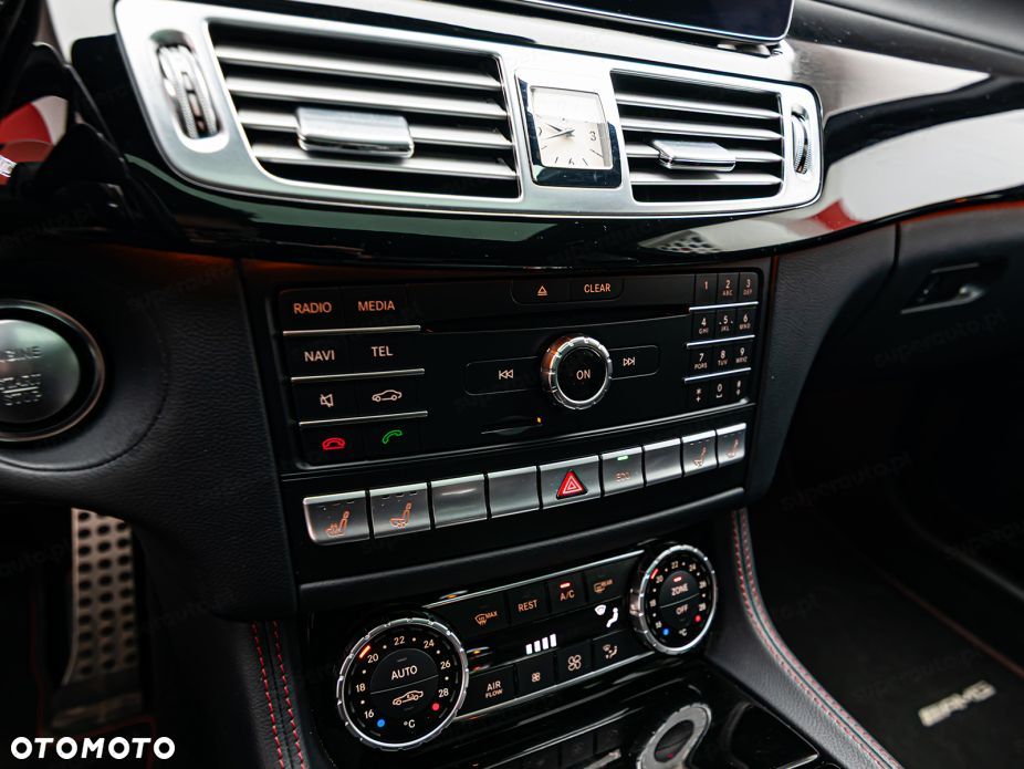 Mercedes-Benz CLS 350 d 4-Matic - 24