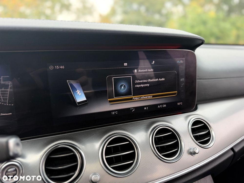 Mercedes-Benz Klasa E 220 d 4Matic 9G-TRONIC AMG Line - 19