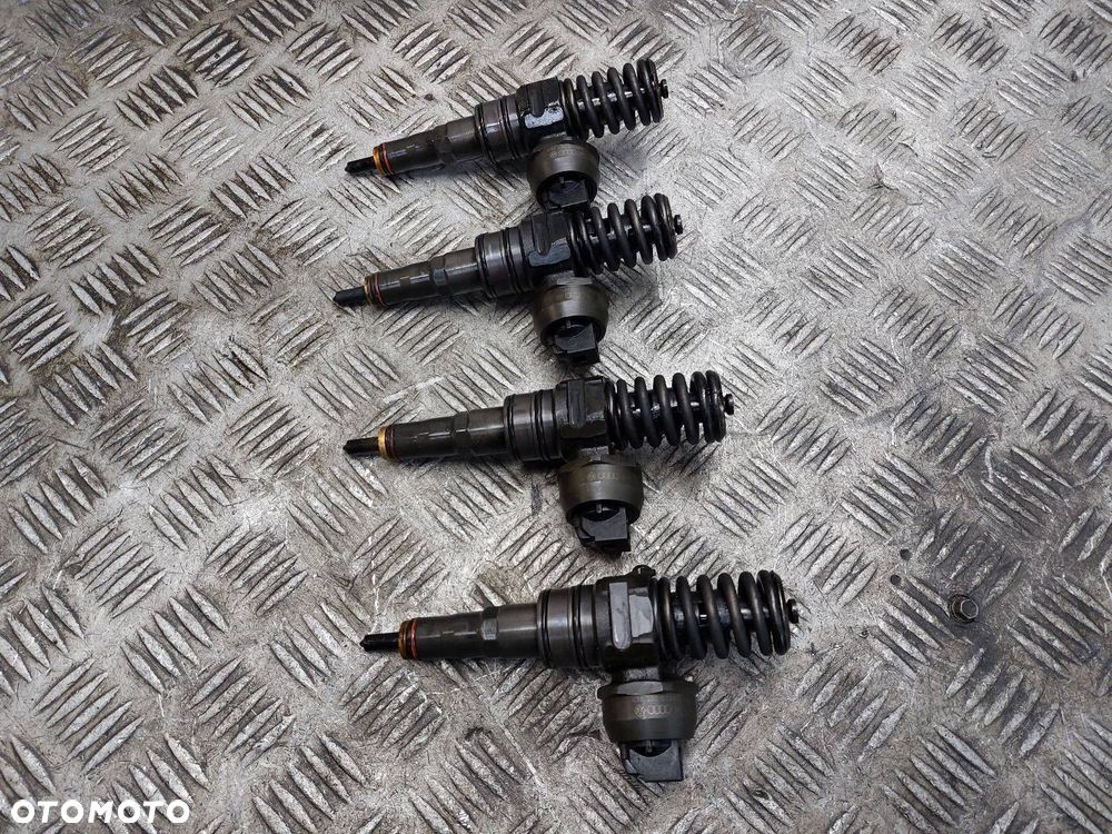 POMPOWTRYSKI KOMPLET VOLKSWAGEN PASSAT B6 2.0 TDI 038130073BQ - 1